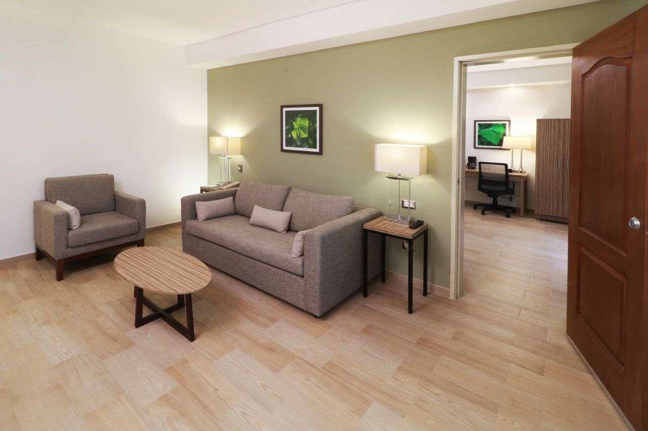 Wyndham Garden Monterrey Valle Real 외부 사진