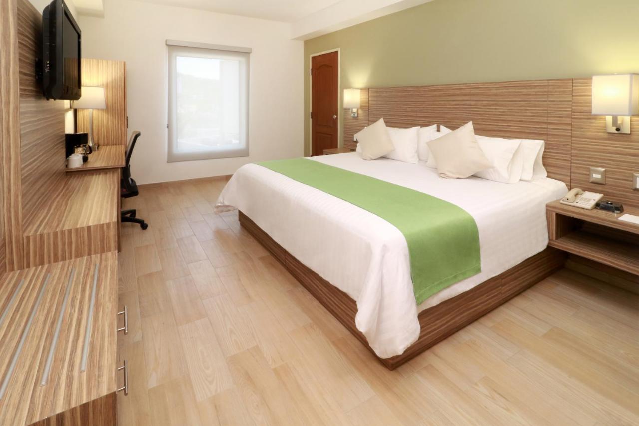 Wyndham Garden Monterrey Valle Real 외부 사진