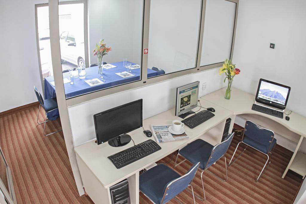 Wyndham Garden Monterrey Valle Real 사업 사진