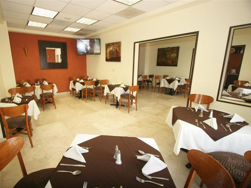 Wyndham Garden Monterrey Valle Real 외부 사진