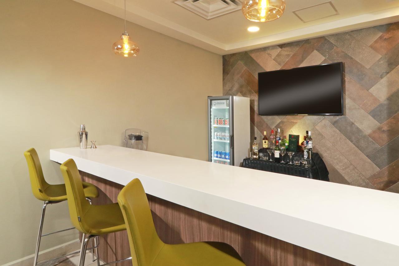 Wyndham Garden Monterrey Valle Real 외부 사진