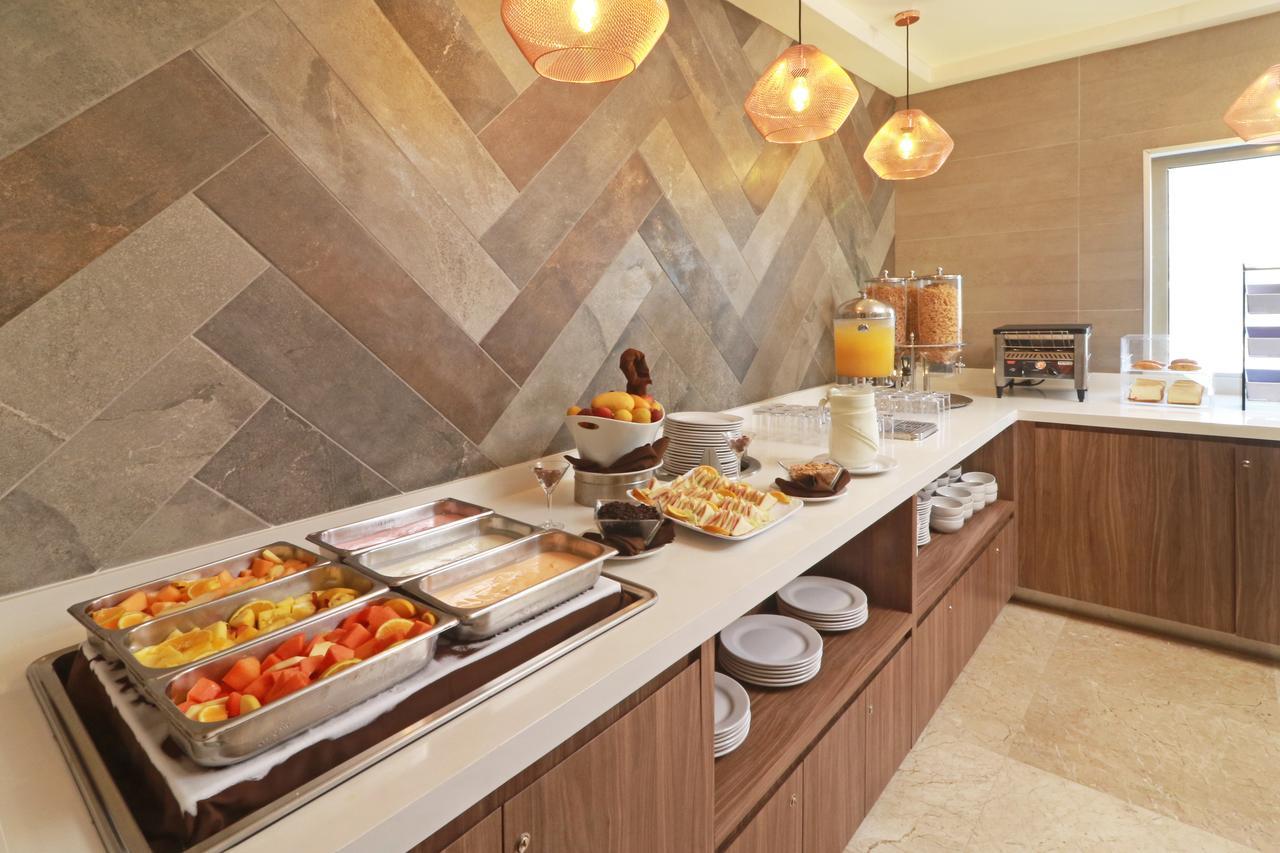 Wyndham Garden Monterrey Valle Real 외부 사진