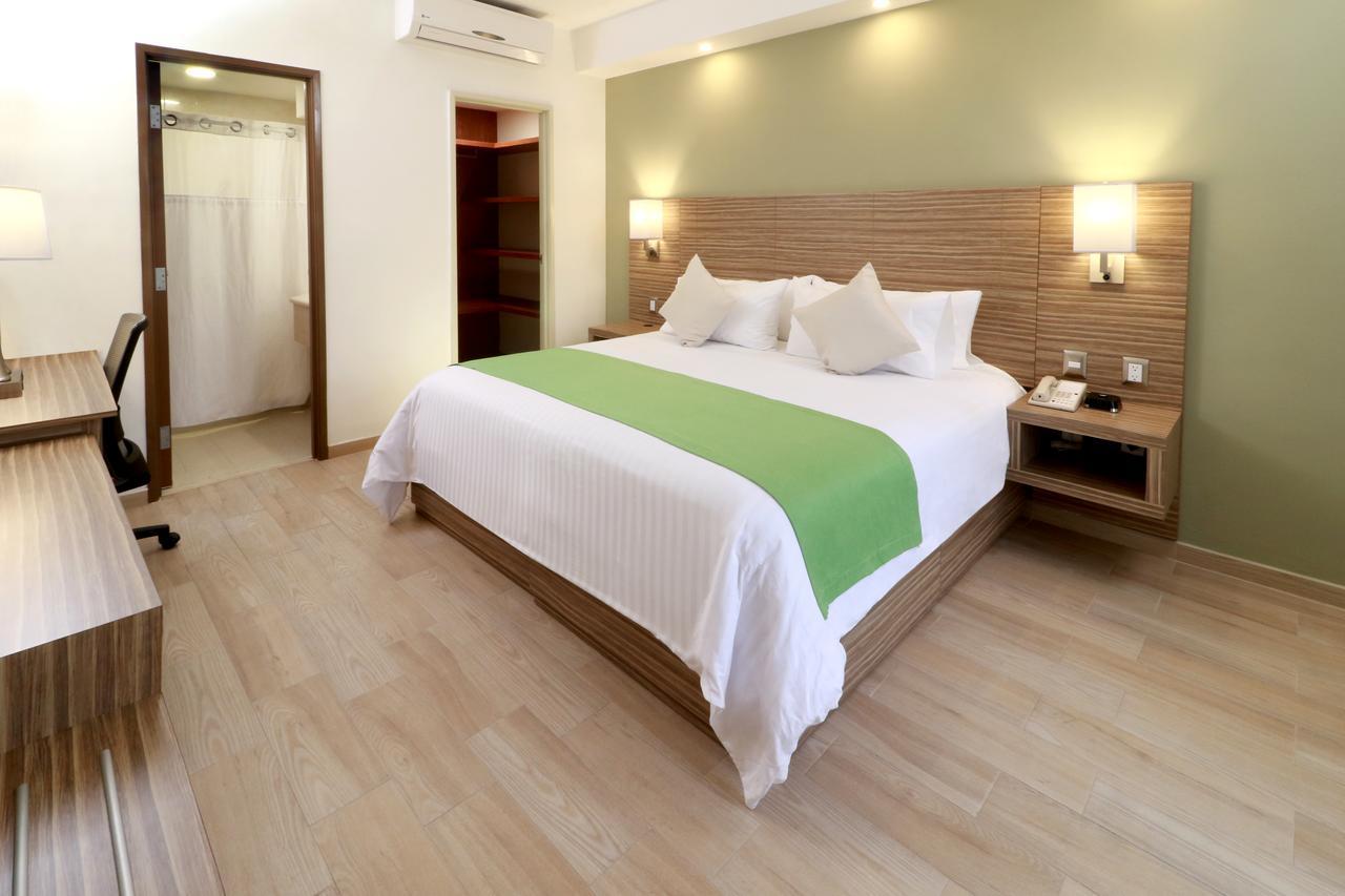 Wyndham Garden Monterrey Valle Real 외부 사진